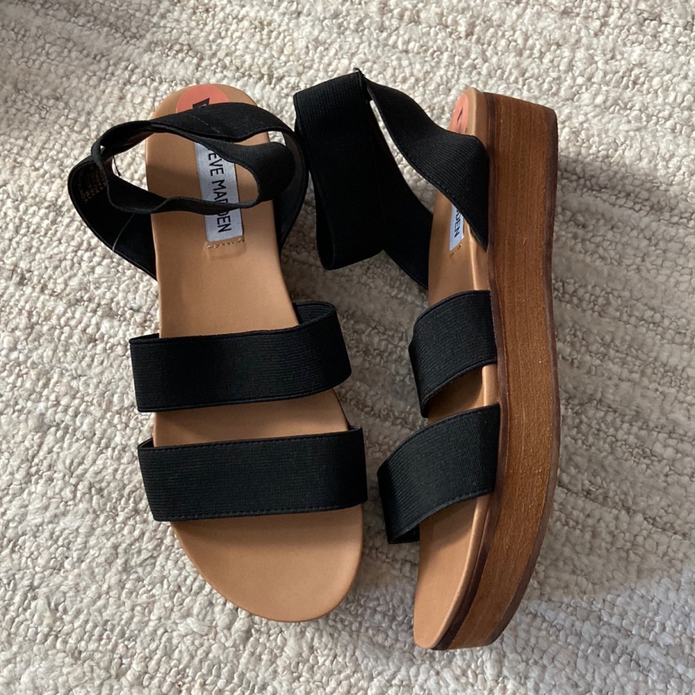 Black Steve Madden Sandals